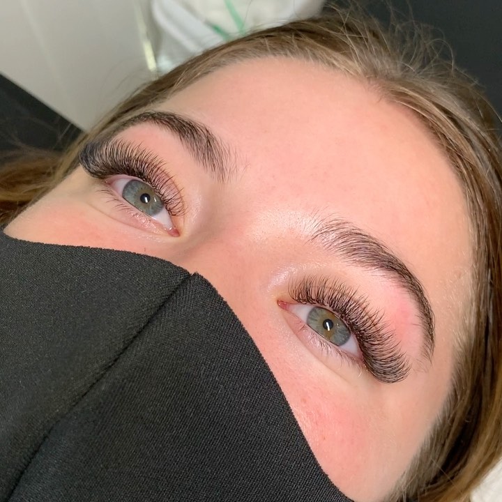 BD1598 8BE3 466E B34C C8B256F219F7 — eyelash extensions service