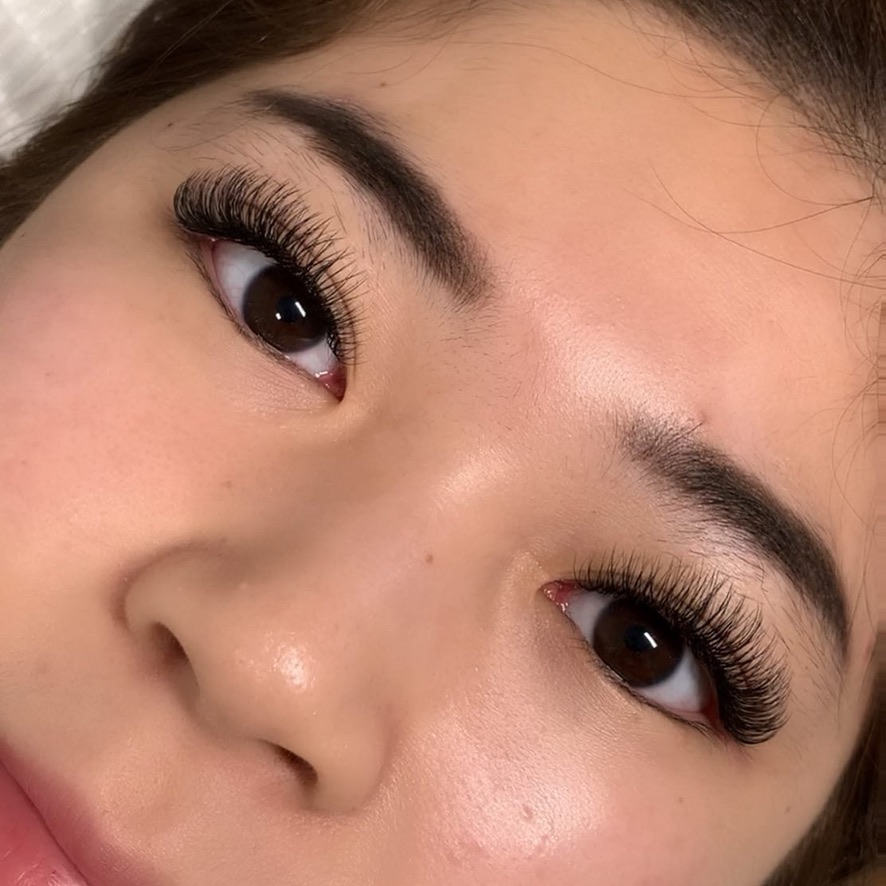 B57A893 53EA 49E7 8C5B F11A6831D414 1 105 c — eyelash extensions service
